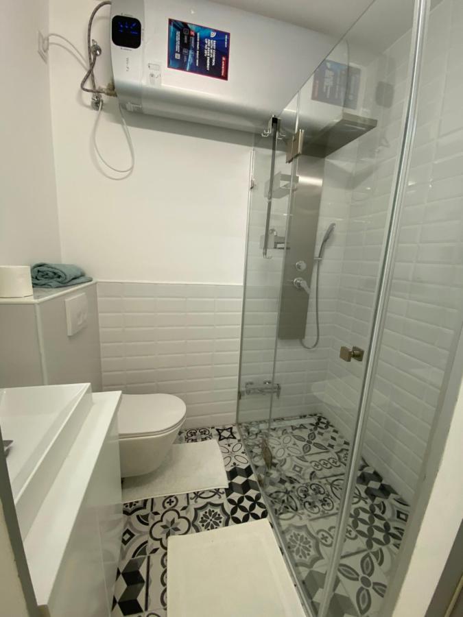 Brand New Luxury In Absolute Downtown Apartman